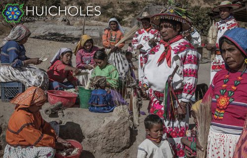 Huicholes, el documental