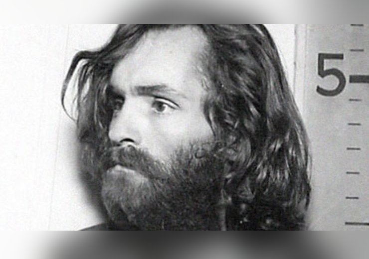 charles manson asesino serial